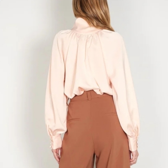 Esmaee Adora Blouse Shell - Picture 4 of 12